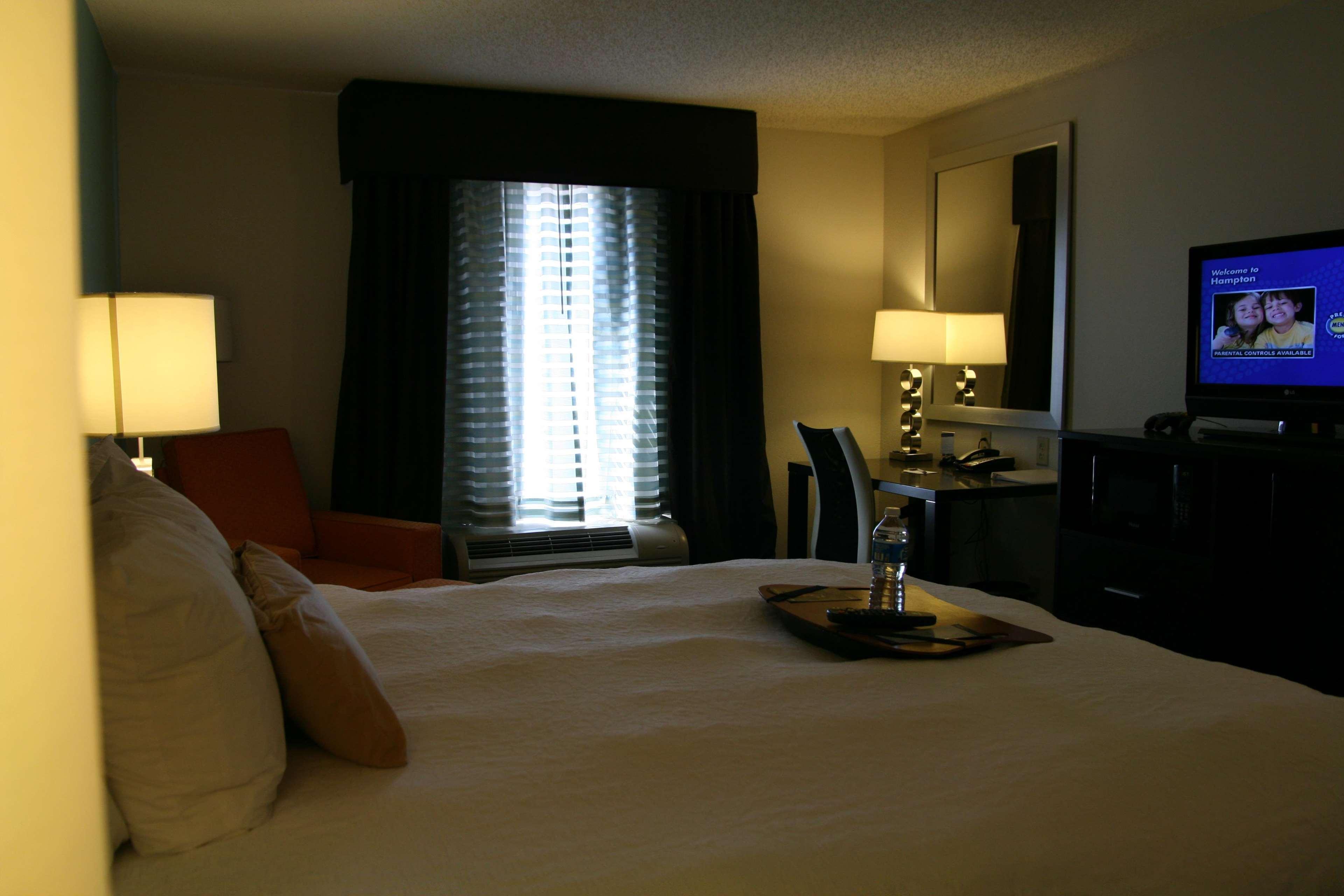 Hampton Inn Shreveport-Airport Room photo